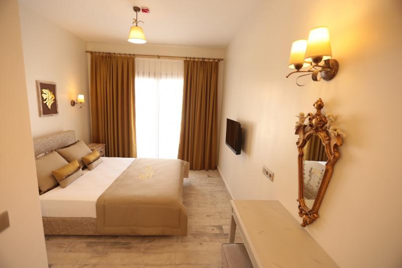 Hotel De Gold Alacati (Adults Only) Exterior photo